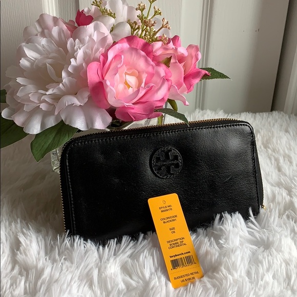 Tory Burch Handbags - NWT Tory Burch continental wallet